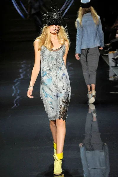 Look 31